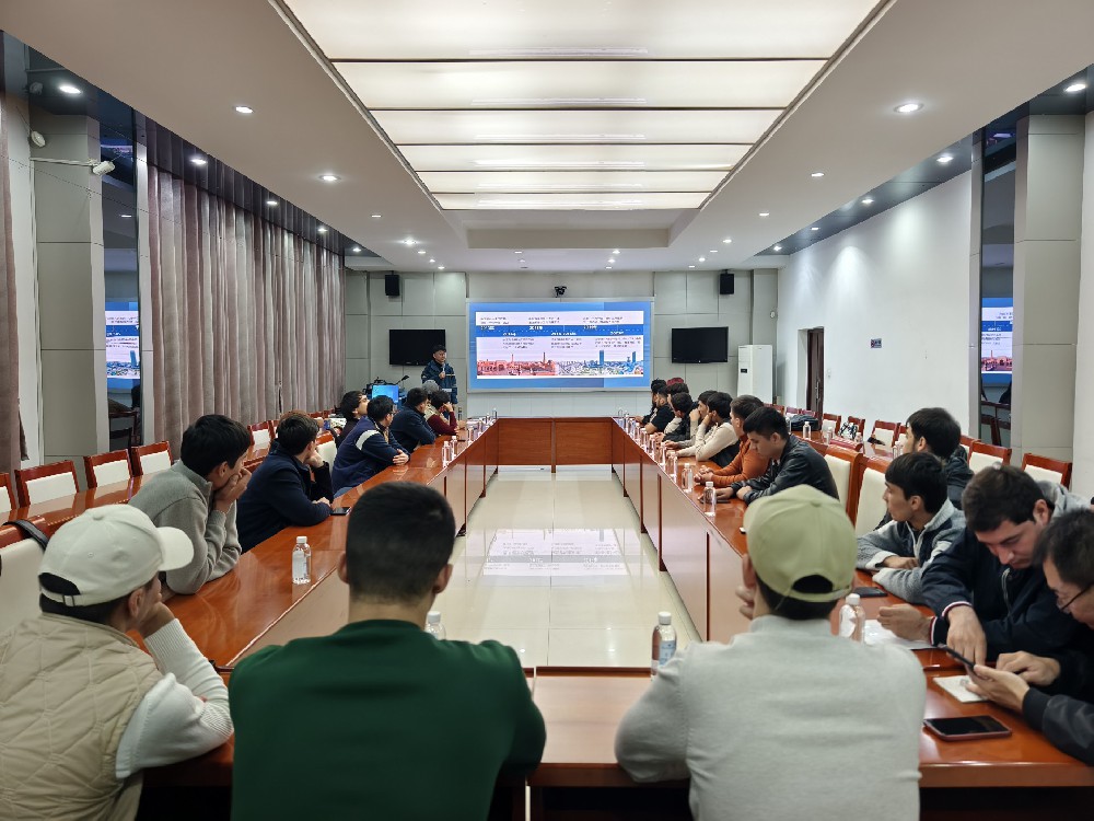 校企协同筑梦   规划国际匠途.jpg